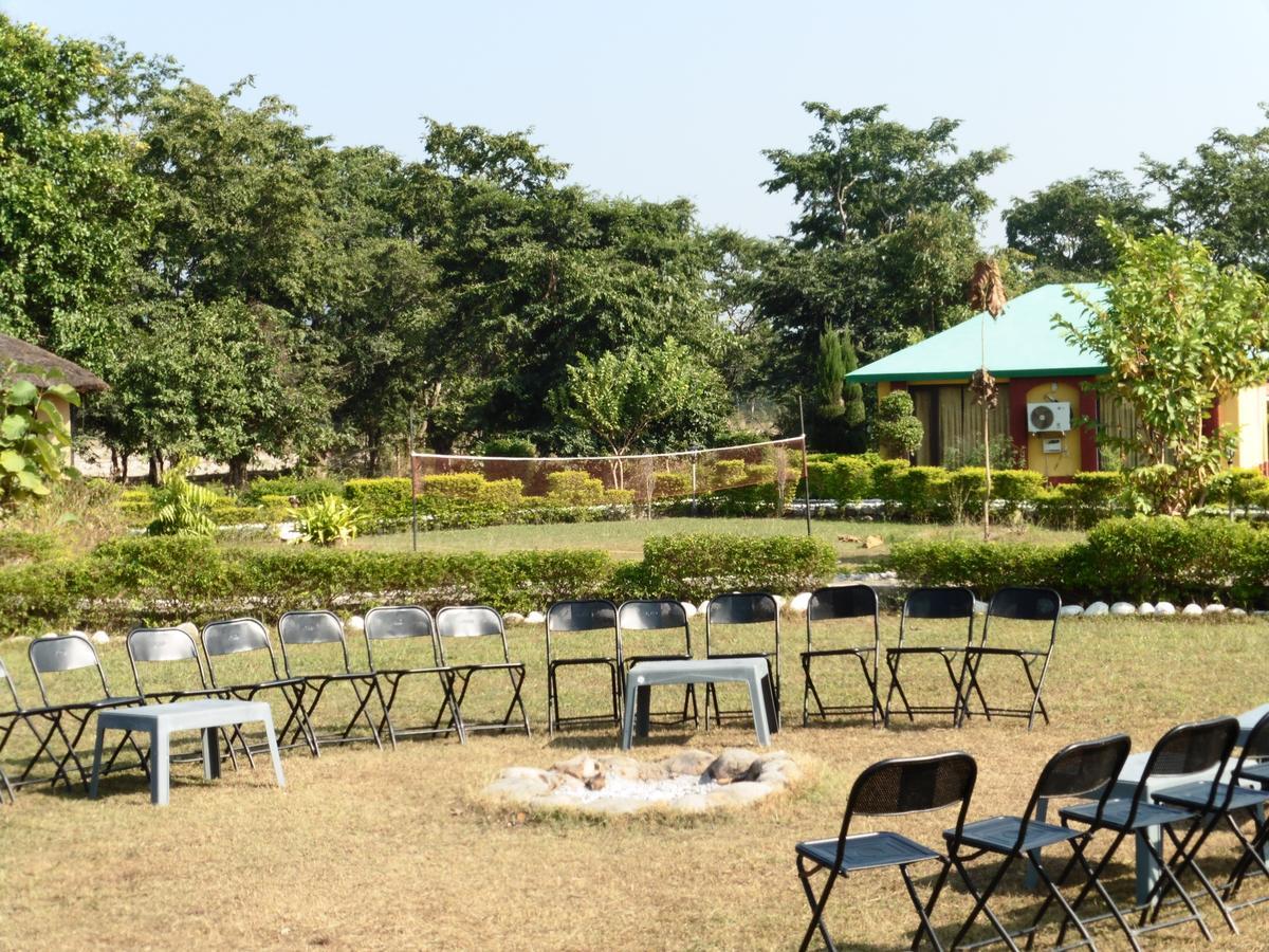 Tusk And Roar Corbett Resort Dhela Exteriér fotografie